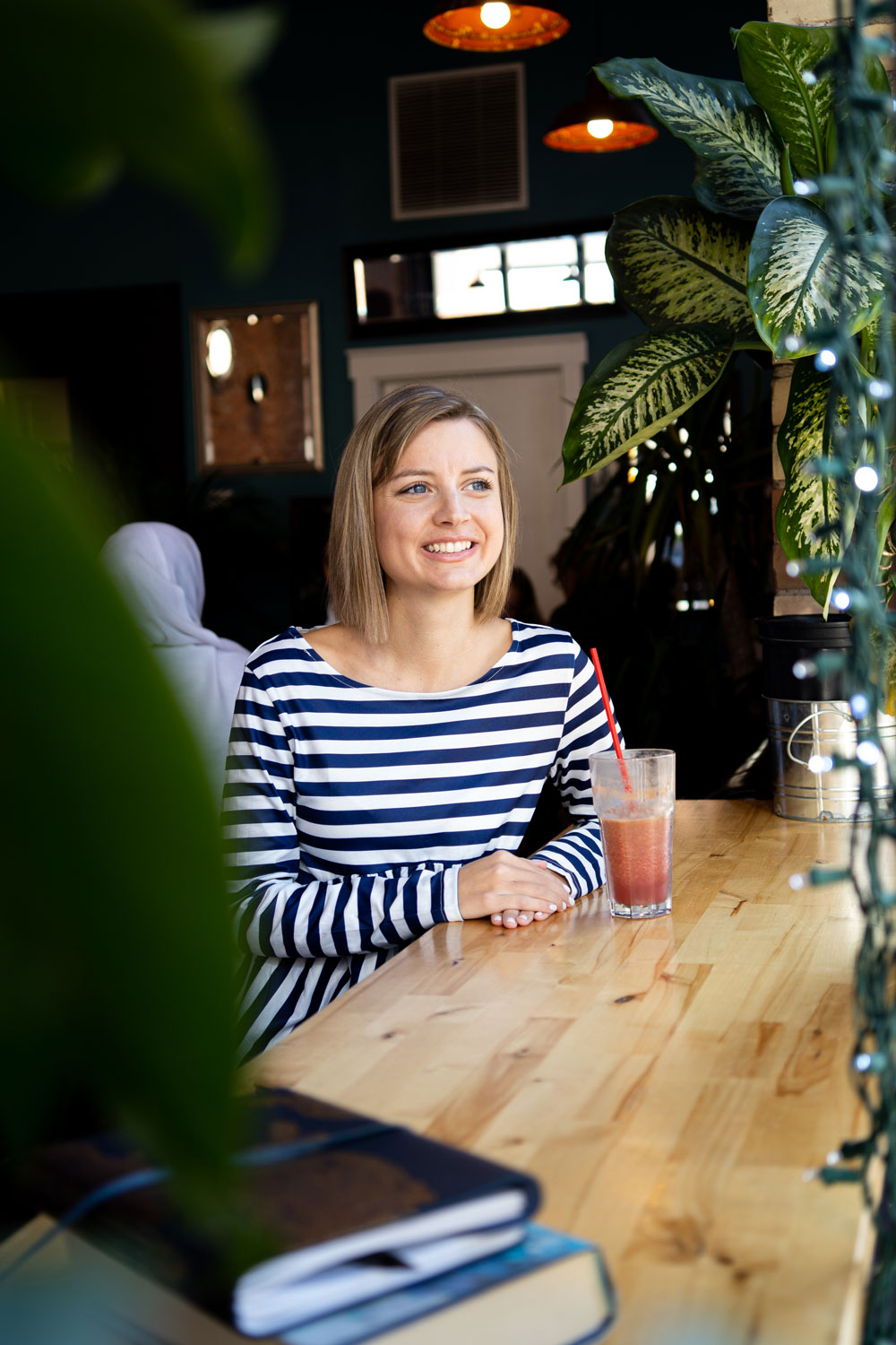 Striped tunic in coffee shop